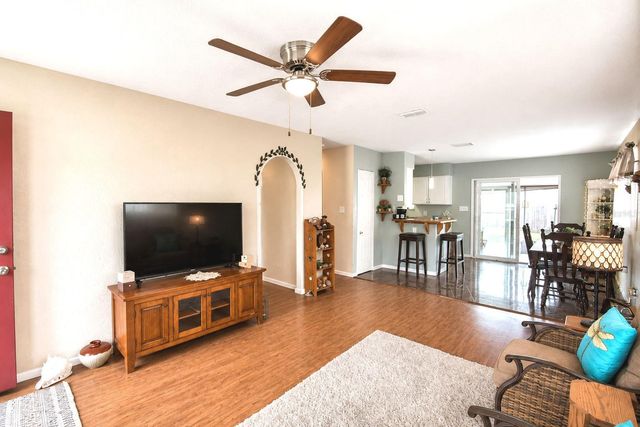 142 MARTHA DRIVE, Lake Wales, FL 33898
