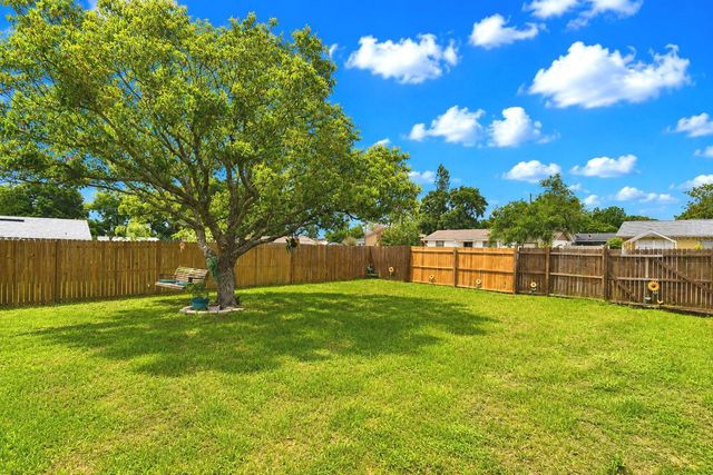 142 MARTHA DRIVE, Lake Wales, FL 33898