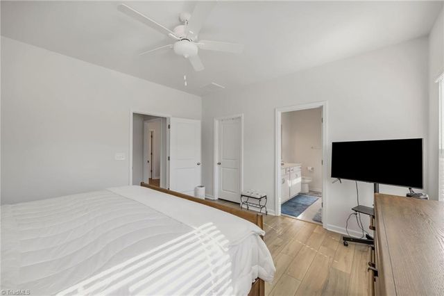 3910 Angel Hill Lane, High Point, NC 27265