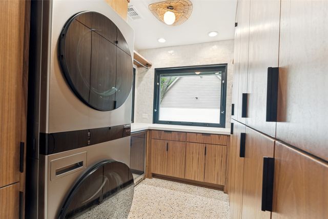 4325 Pomona Road, Dallas, TX 75209