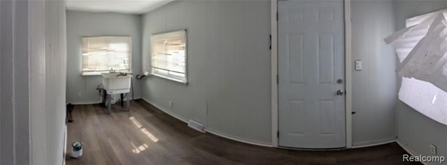 37 Le Blanc, River Rouge, MI 48218