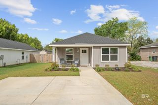 22045 7th Street, Silverhill, AL 36576