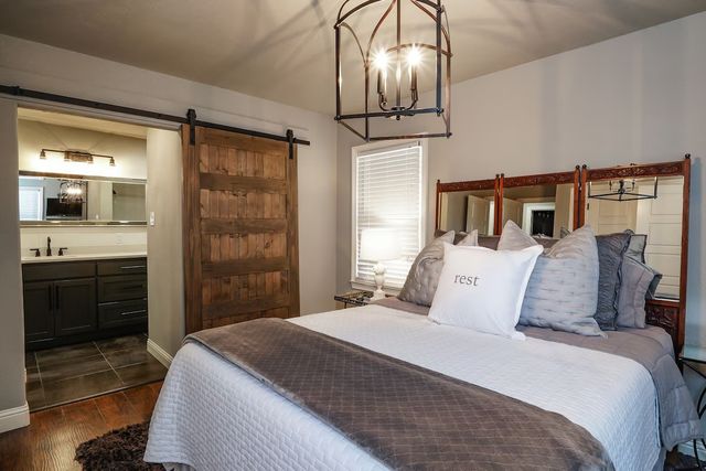 5881 Tracyne Drive, Westworth Village, TX 76114