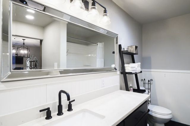 5881 Tracyne Drive, Westworth Village, TX 76114