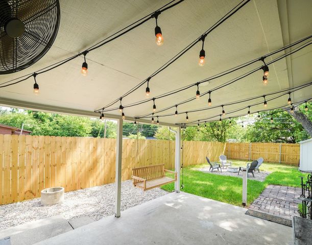 5881 Tracyne Drive, Westworth Village, TX 76114