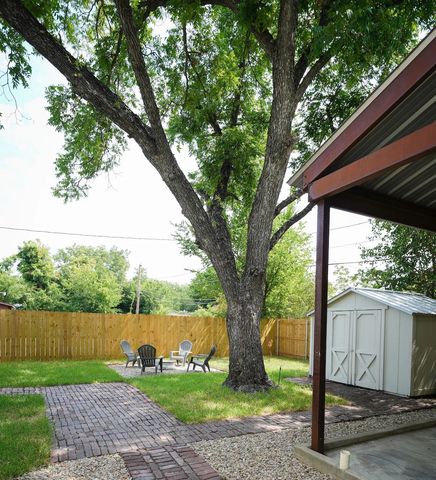 5881 Tracyne Drive, Westworth Village, TX 76114