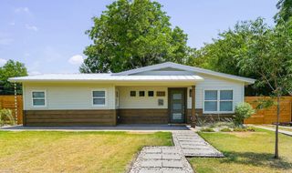 5881 Tracyne Drive, Westworth Village, TX 76114