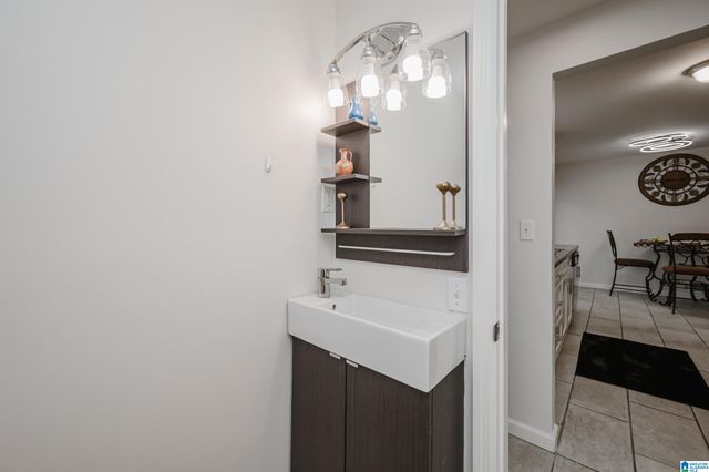 193 MABELON DRIVE, Hueytown, AL 35023