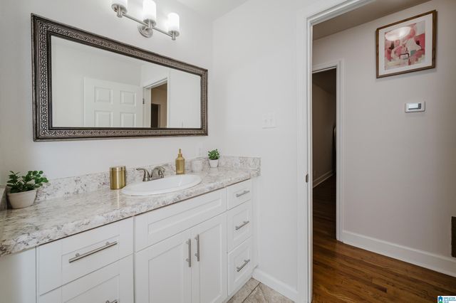 193 MABELON DRIVE, Hueytown, AL 35023