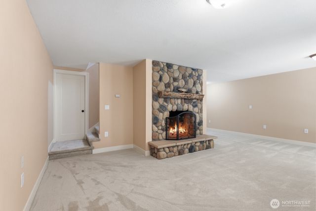 6922 232nd Avenue NE, Redmond, WA 98053