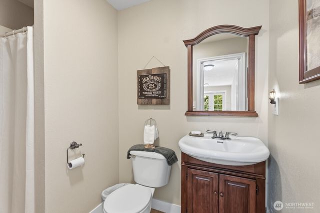 6922 232nd Avenue NE, Redmond, WA 98053