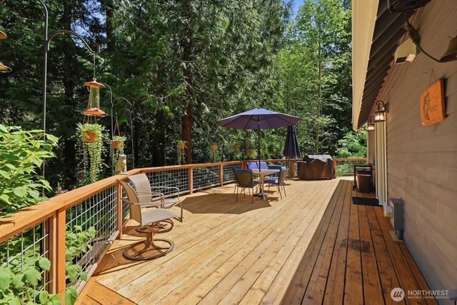 6922 232nd Avenue NE, Redmond, WA 98053