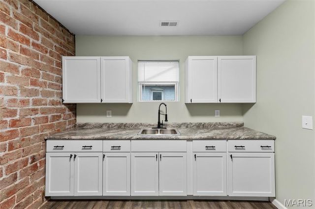 314 N 3rd Street, Wood River, IL 62095