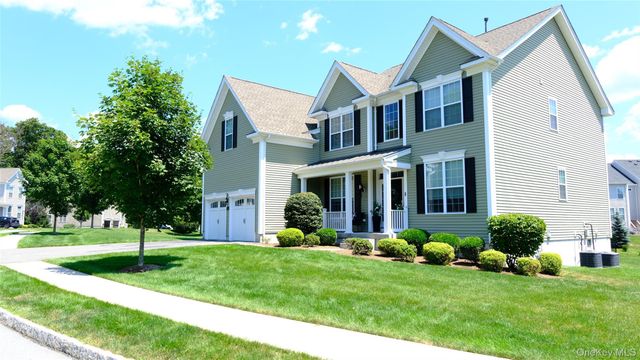 48 E Van Buren Way, Hopewell Junction, NY 12533