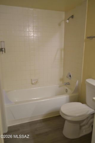 1200 E River Rd Apt D47, Tucson, AZ 85718