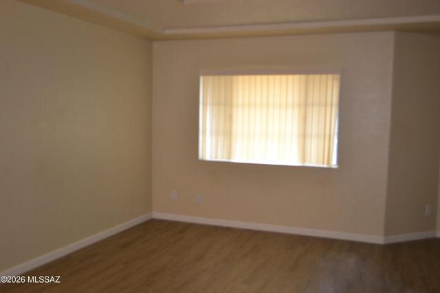 1200 E River Rd Apt D47, Tucson, AZ 85718