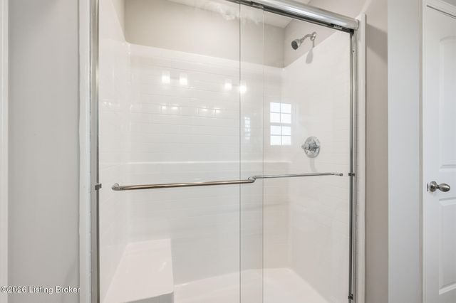 7925 Copper Drift Way, Louisville, KY 40291