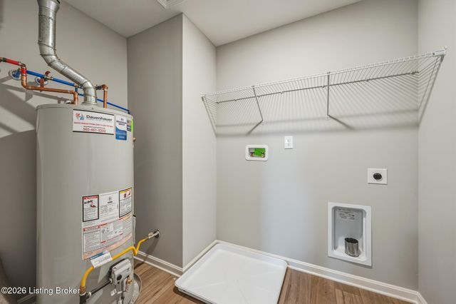 7925 Copper Drift Way, Louisville, KY 40291