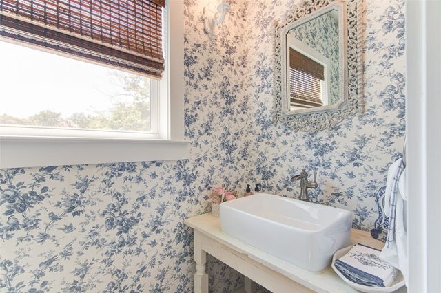 1309 Howell Street, Mckinney, TX 75069