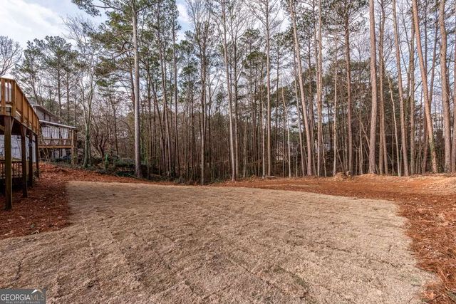 330 London Dale, Woodstock, GA 30189