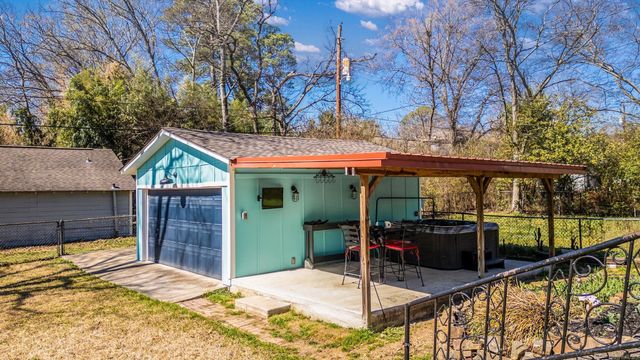 706 N Polk, Little Rock, AR 72205