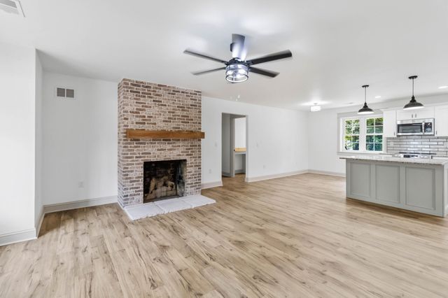 109 Elm Street, Berea, KY 40403