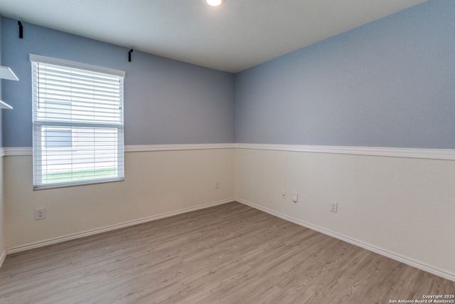 10535 HAMMOCK HL, Converse, TX 78109