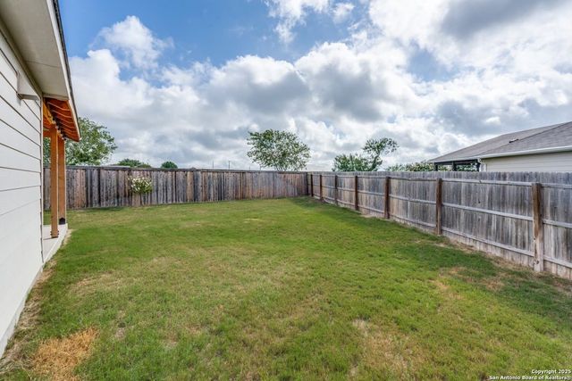 10535 HAMMOCK HL, Converse, TX 78109