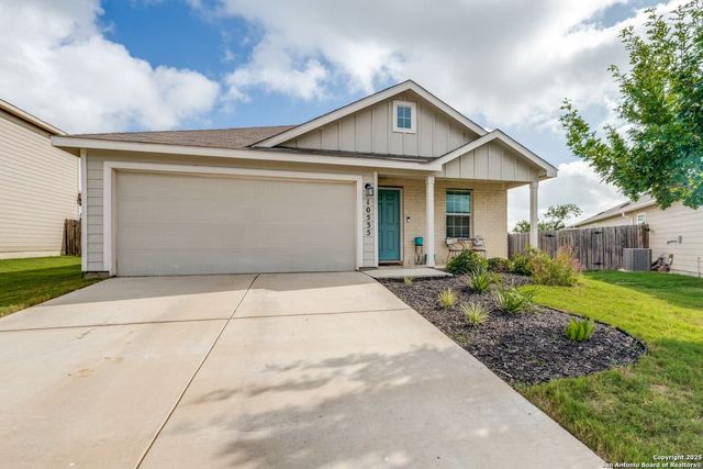 10535 HAMMOCK HL, Converse, TX 78109