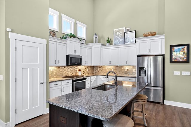 402 Vestry Place, Moore, SC 29369