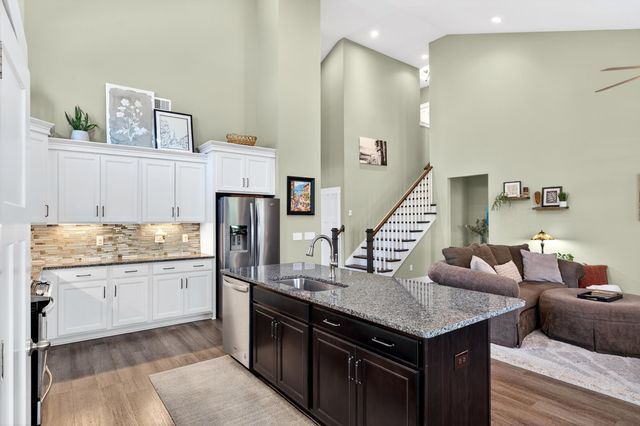 402 Vestry Place, Moore, SC 29369
