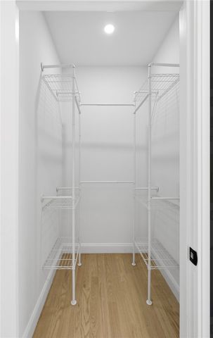 35 Mount Pleasant Avenue, Providence, RI 02908