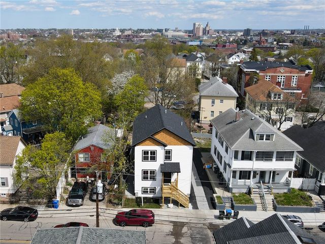 35 Mount Pleasant Avenue, Providence, RI 02908