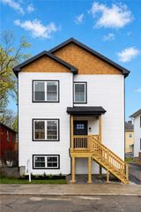 35 Mount Pleasant Avenue, Providence, RI 02908