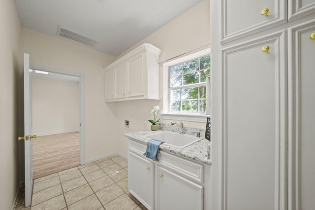 12690 Longmire Way, Conroe, TX 77304