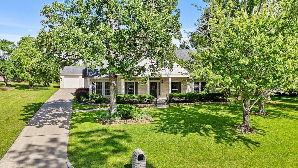 12690 Longmire Way, Conroe, TX 77304