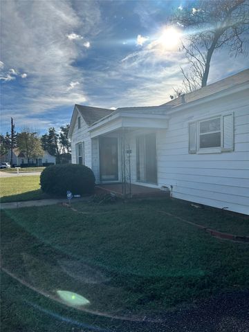 1221 Old Noonday Road, Tyler, TX 75701