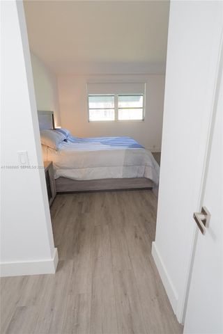 2800 NW 47th Ter 103B, Lauderdale Lakes, FL 33313