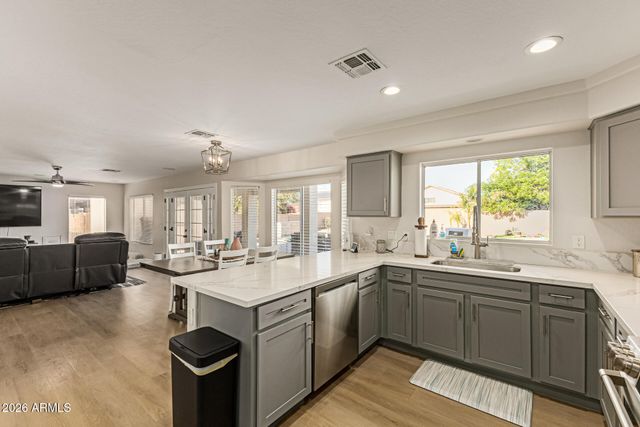 31511 N SHALE Drive, San Tan Valley, AZ 85143