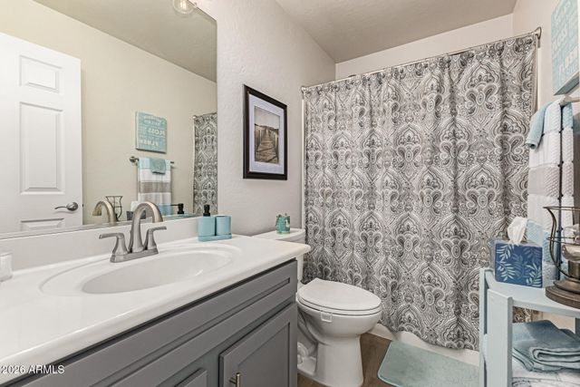 31511 N SHALE Drive, San Tan Valley, AZ 85143