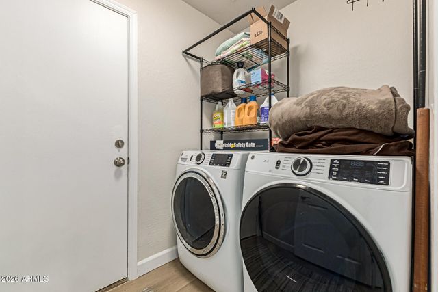 31511 N SHALE Drive, San Tan Valley, AZ 85143