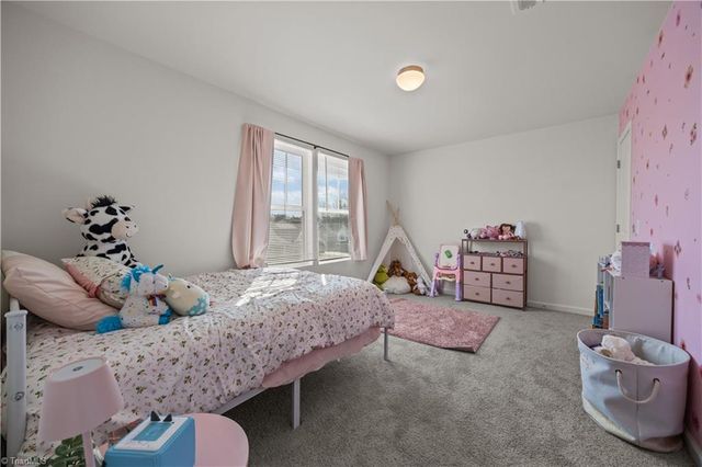 1714 Eagle View Drive, Kernersville, NC 27284