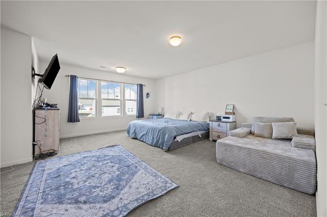 1714 Eagle View Drive, Kernersville, NC 27284