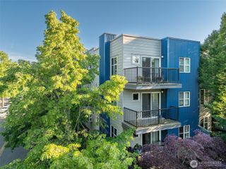12345 Roosevelt Way NE #310, Seattle, WA 98125