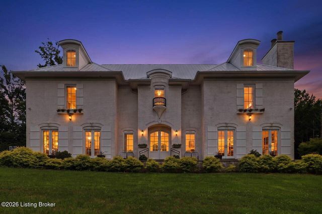 12800 Lamel Dr, Louisville, KY 40299
