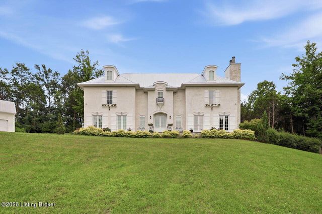 12800 Lamel Dr, Louisville, KY 40299