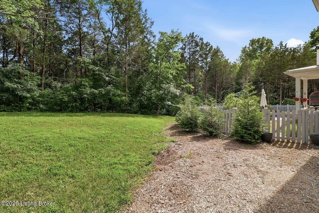 12800 Lamel Dr, Louisville, KY 40299