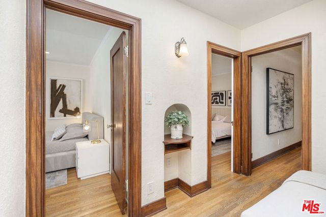 901 S Ogden Drive, Los Angeles, CA 90036