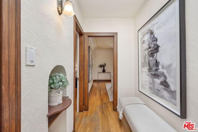 901 S Ogden Drive, Los Angeles, CA 90036
