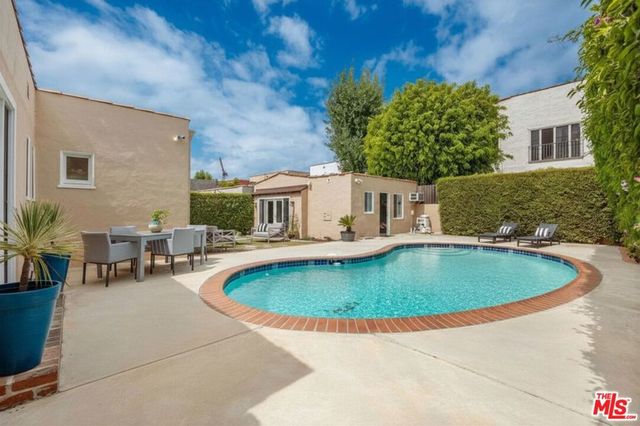 901 S Ogden Drive, Los Angeles, CA 90036